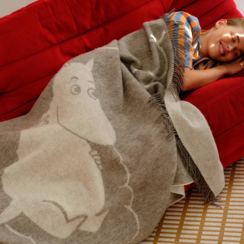 Moomintroll Cloud Wool Throw 170x130cm