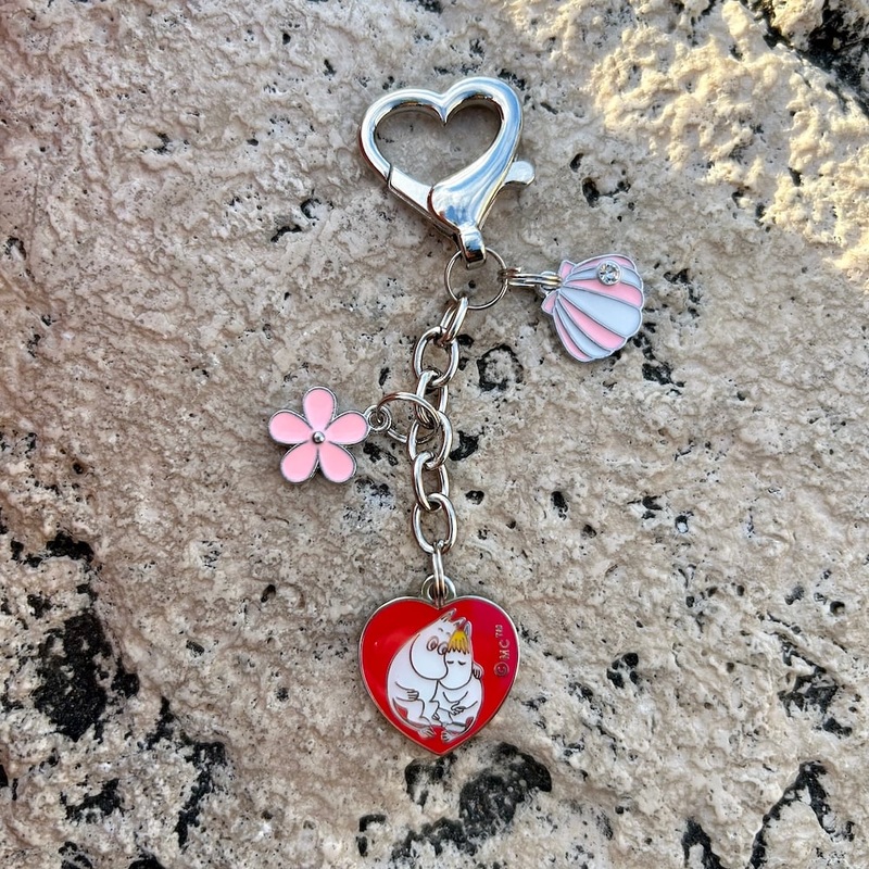 Moomintroll & Snorkmaiden Heart Bag Hanger
