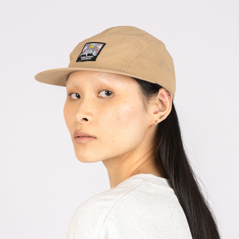 Hattifatteners 5-Panel Nylon Cap Beige