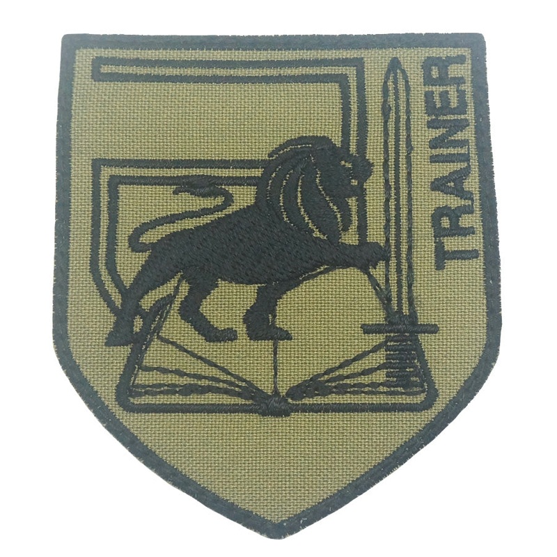 TRAINER LOGO PATCH – OLIVE GREEN