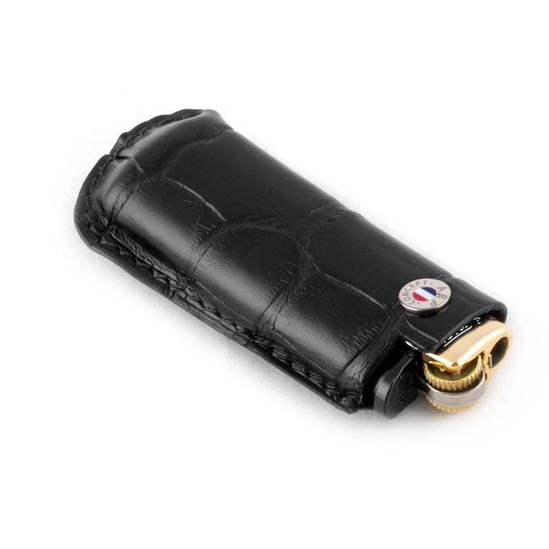 Briquet et son tui cuir Essential Black Alligator