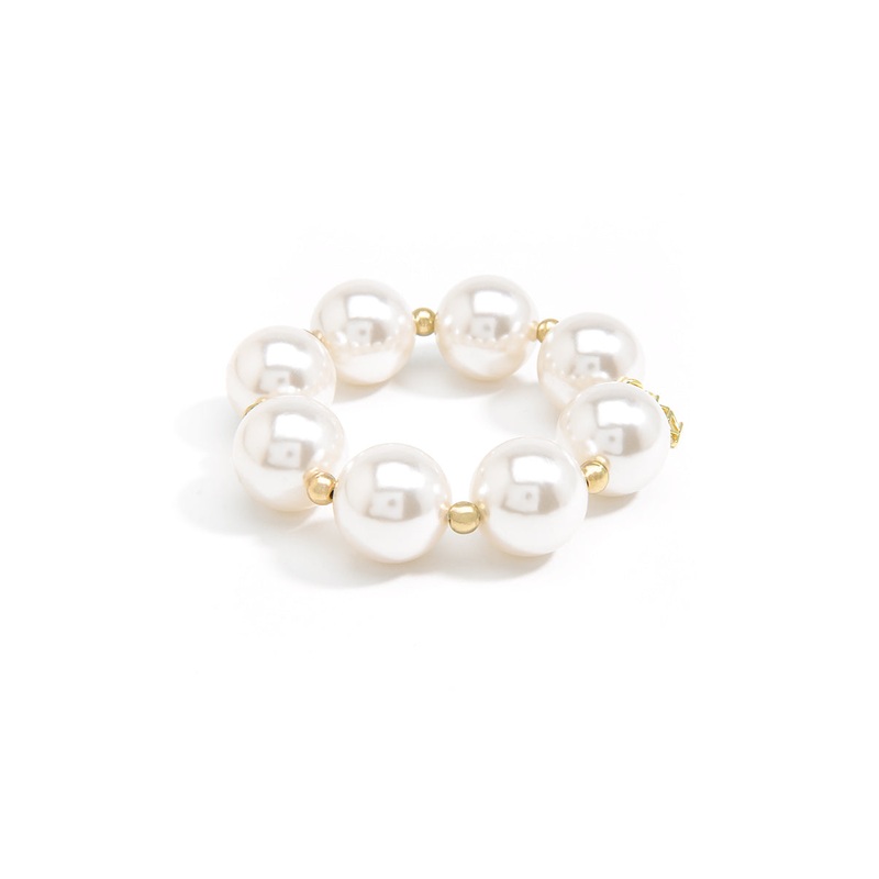 Fashion Oversized Pearl Bracelet