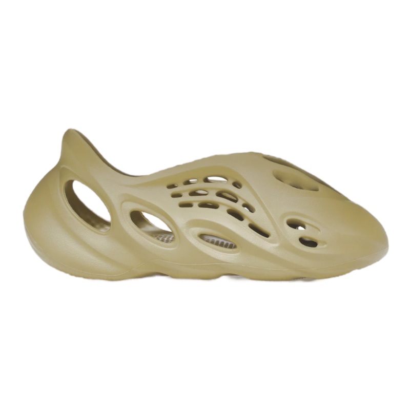 Yeezy Foam RNNR Sulfur|8