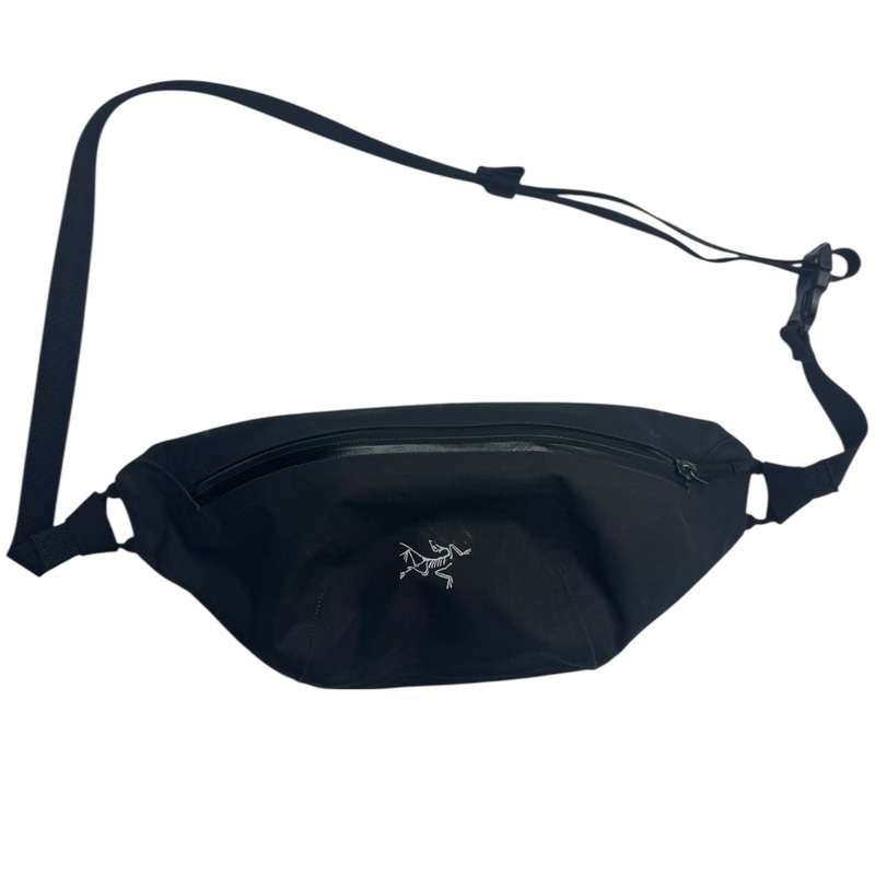 Arc’teryx Granville Crossbody Bag