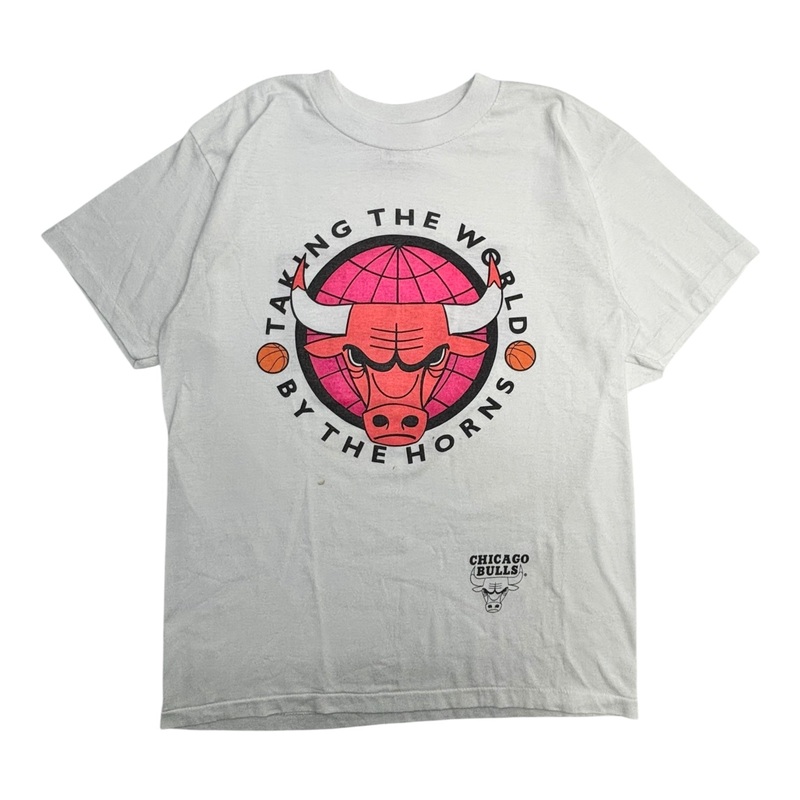 Vintage Chicago Bulls Taking The World NBA T-Shirt