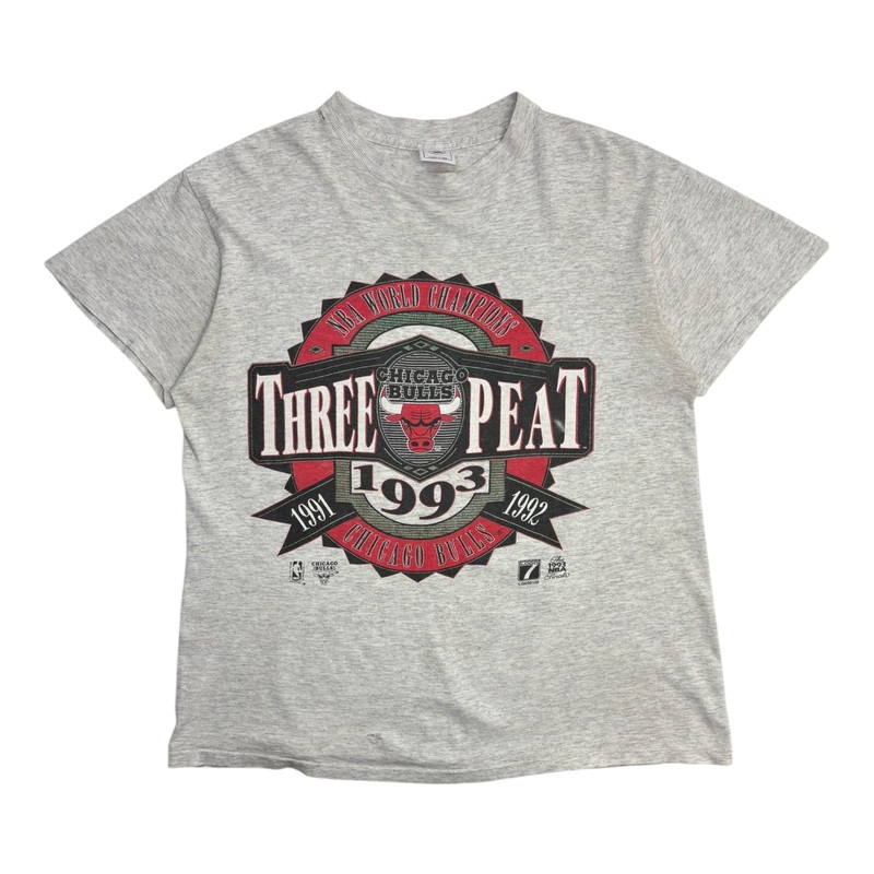 1993 Logo 7 NBA Chicago Bulls World Champions Three Peat T-Shirt