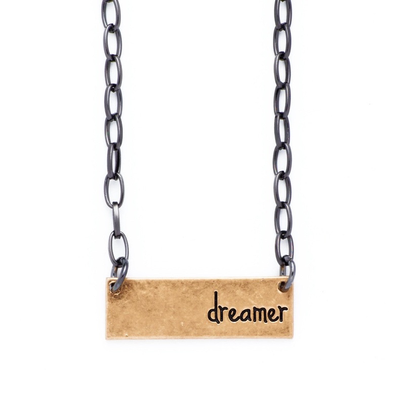 Bops Dreamer Personality Etched Bar Necklace