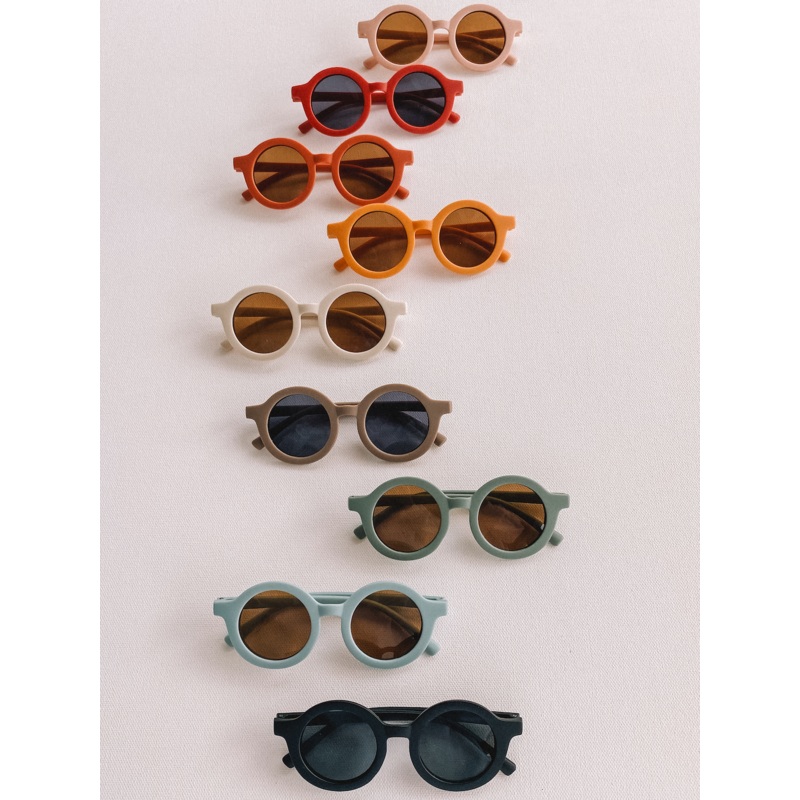 round sunnies|light pink|red|rust|marigold|ivory|tan|green|blue|black