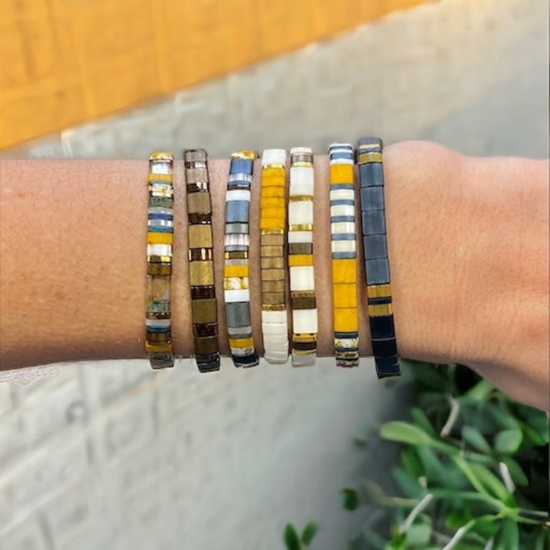 OUTPOST – 7 Tila Bead Bracelet Stack