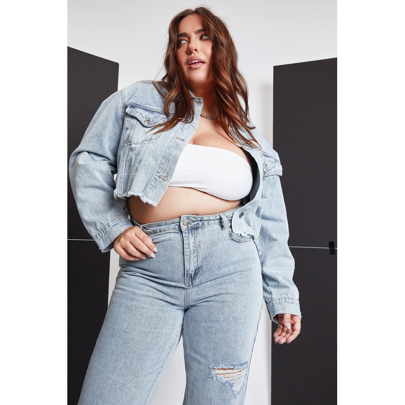 Women’s Plus Cropped Denim Jacket