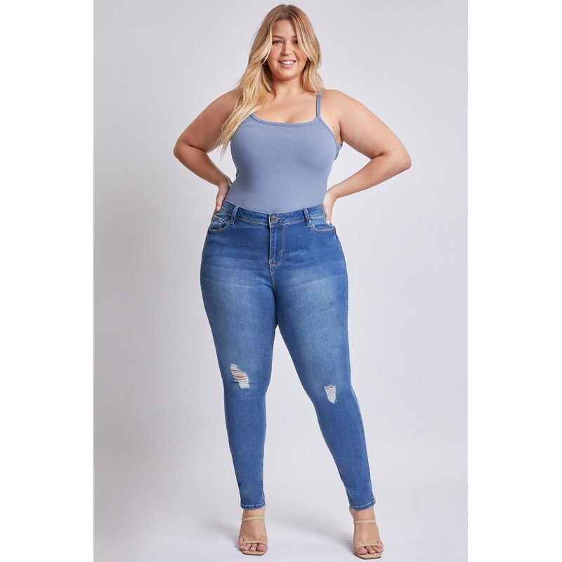 Women’s Plus Essential Skinny Jeans