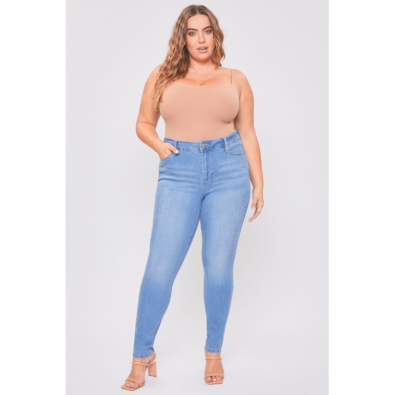 Women’s Plus Essential Sustainable Skinny Jeans