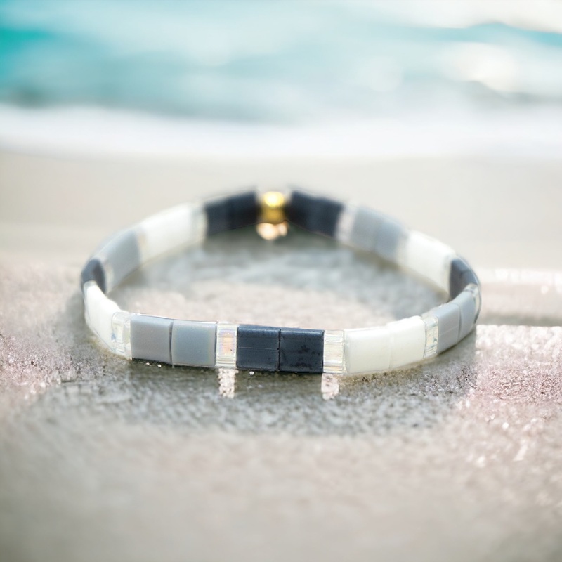 SHADOW – Tila Bead Bracelet | Single