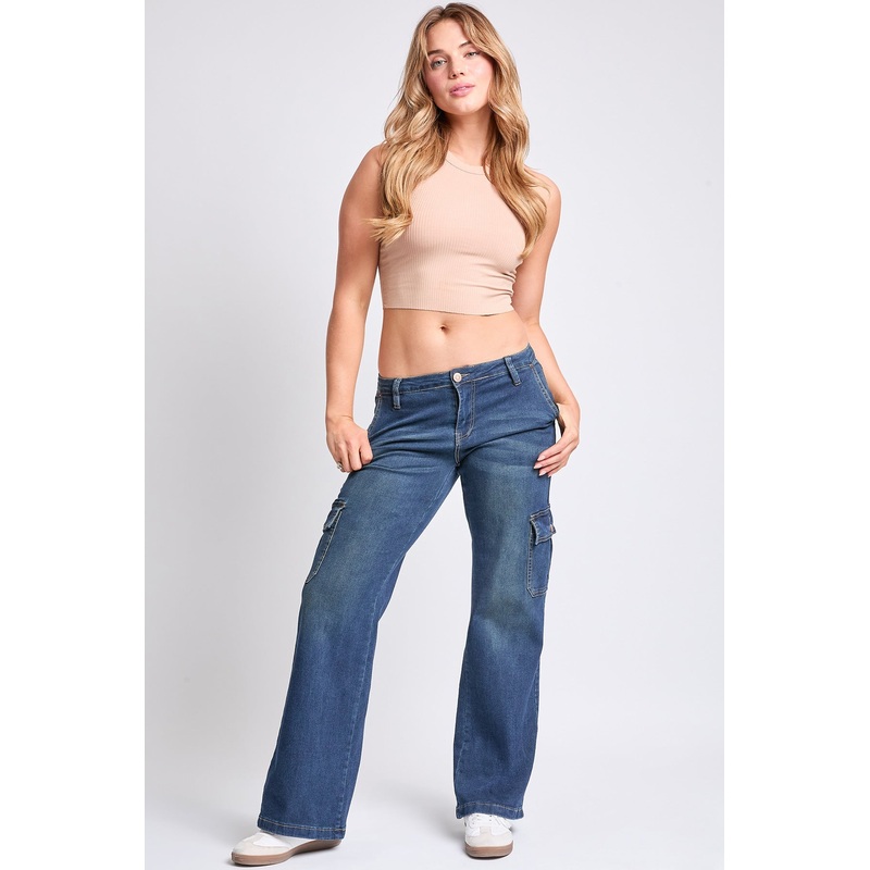 Women’s Straight Leg Cargo Skater Jeans