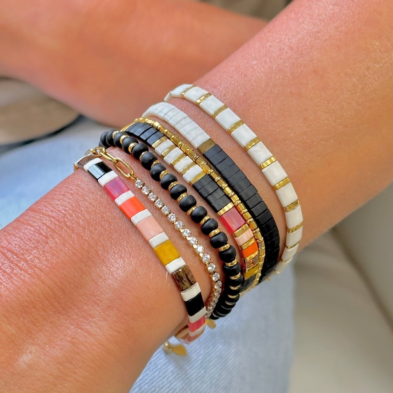 SUNDANCE  – 6  Bracelet Stack|5.75 Inches – XXS|6.00 Inches – XS|6.25 Inches – S|6.50 Inches – M|6.75 Inches – L|7.00 Inches – XL|7.25 Inches – 2X|7.50 Inches – 3X|8.00 Inches – 4X|8.50 Inches – 5X