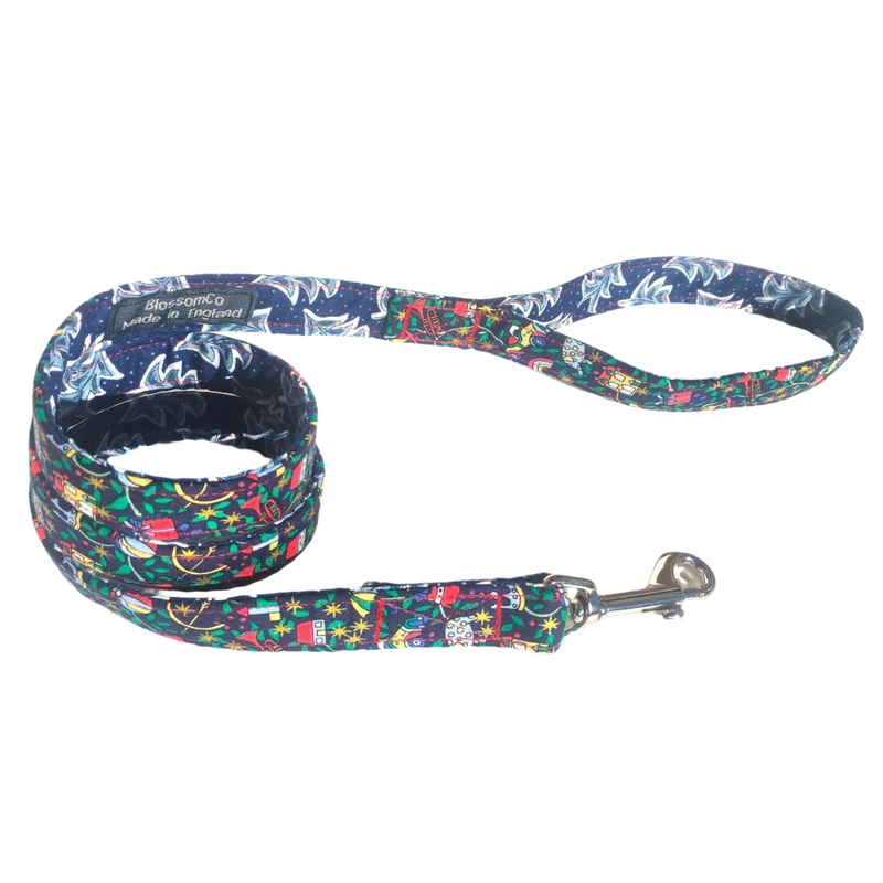 Christmas Eve – Liberty Print Christmas Dog Lead