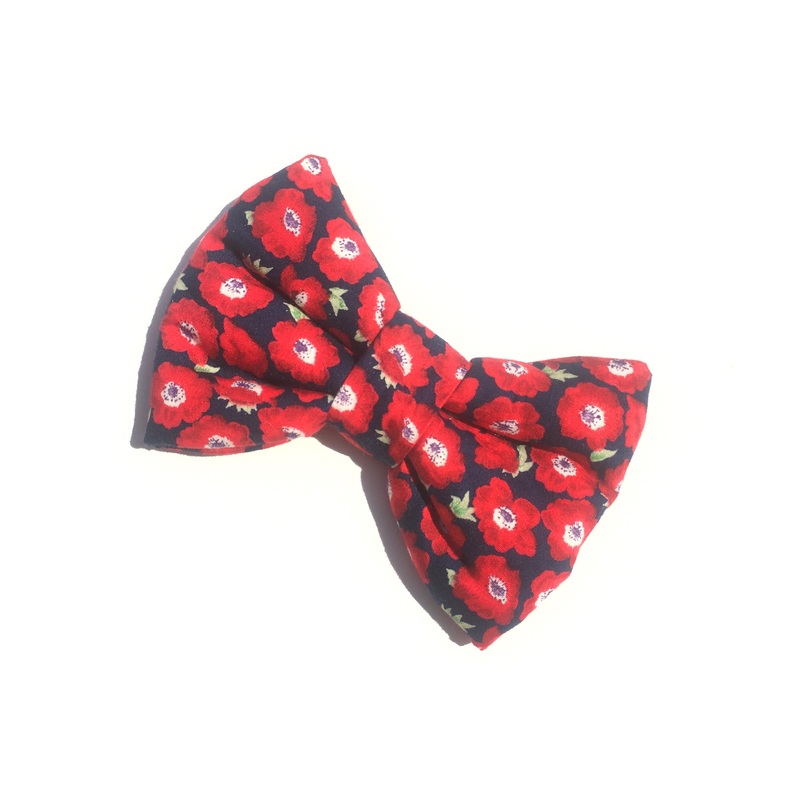 Elizabeth – Dog Bowtie