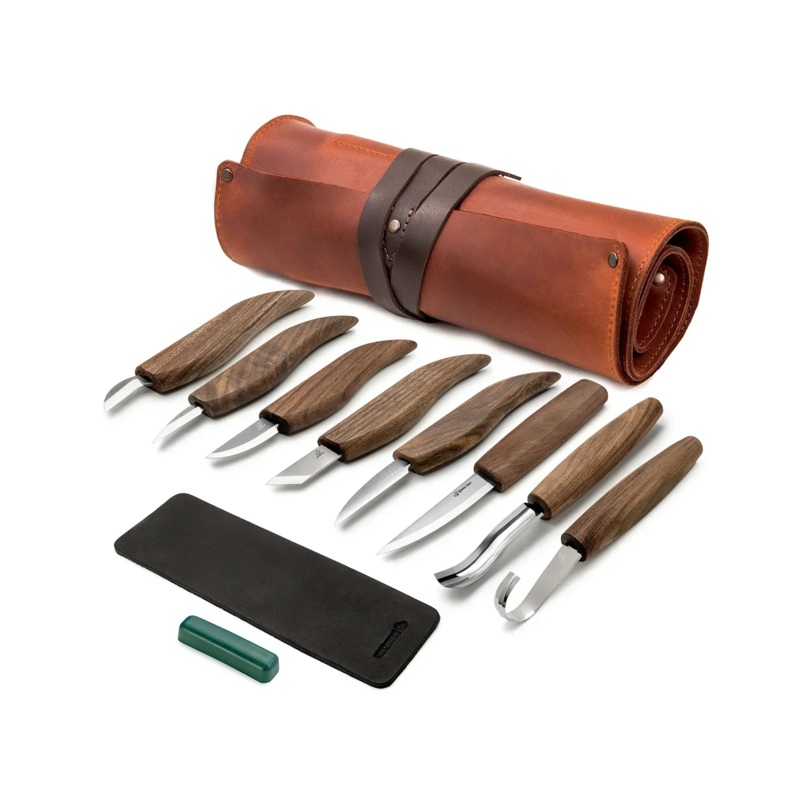 Deluxe Wood Carving Set w/Walnut Handle