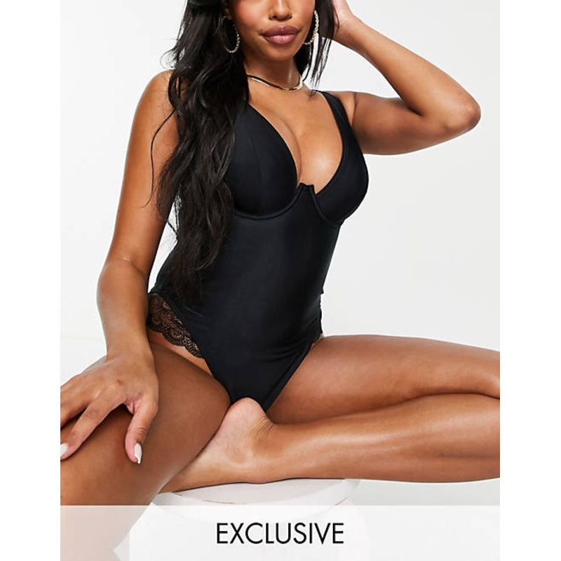 Wolf & Whistle Women’s Black Swimsuit AMF221 (TZ1)