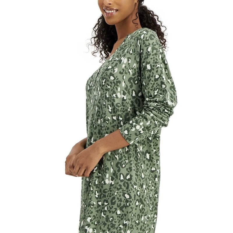 Jenni Womens Printed Long-Sleeve Sl Mountain Sage Animal ABU330