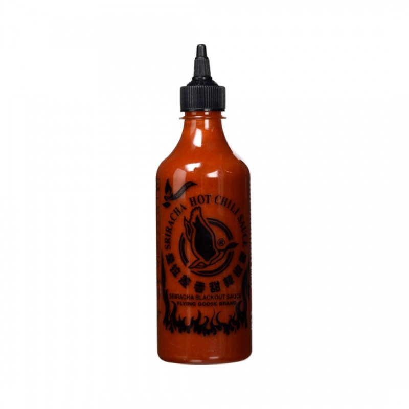 Flying Goose Sriracha Hot Chilli Blackout Sauce 455ml