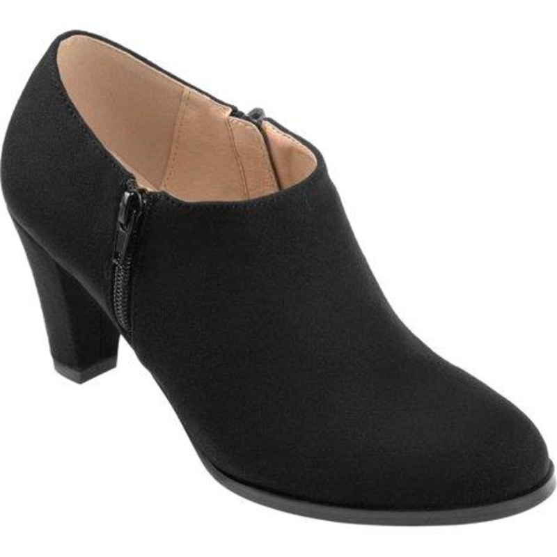 Journee Collection Women’s Comfort Sanzi Bootie