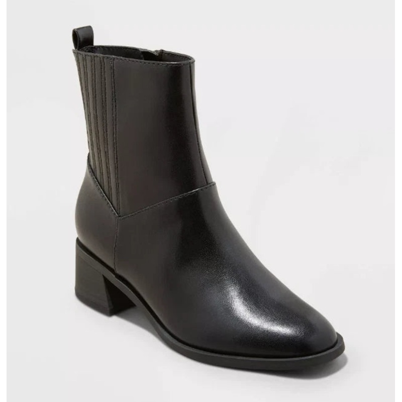 Universal Thread Women’s Black Ashely Low Block Ankle Boots | Universal Thread In Lebanon