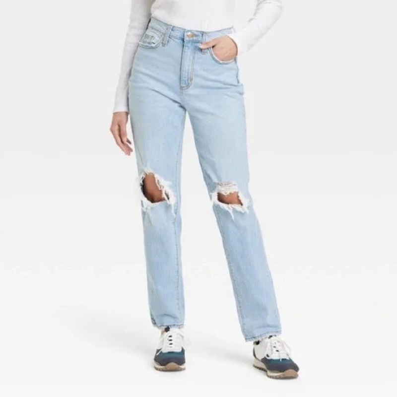 Universal Thread Women’s Light Blue Ripped High Rise 90’s Vintage Straight Leg Jeans |Universal Thread In Lebanon