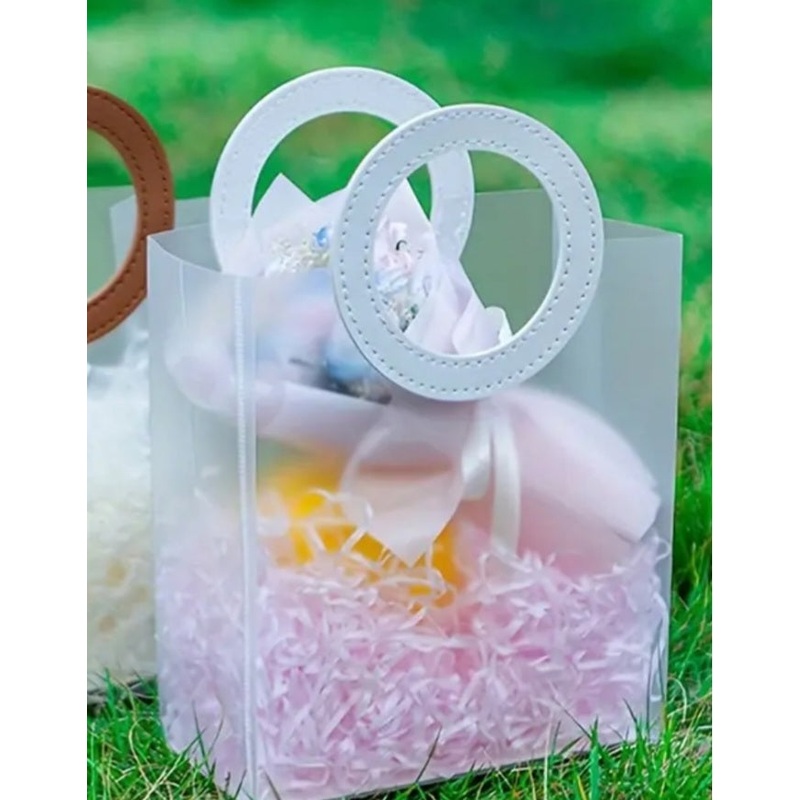 Hinox Plastic Gift Bag With Round Plastic Handle H-3 12.5x24x28 | Hinox In Lebanon