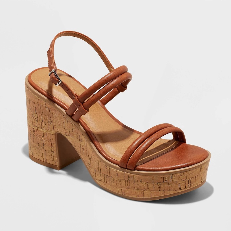 Universal Thread Women’s Brown Platform Sandal |Universal Thread In Lebanon