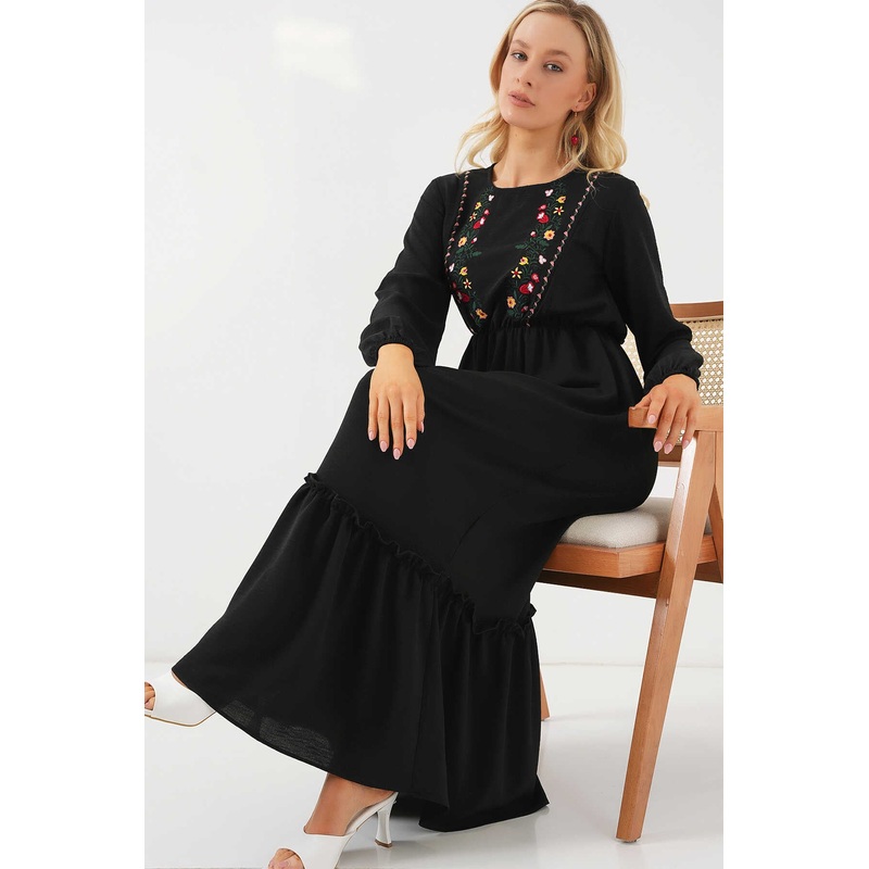 Big Dart Women’s Black Long Sleeve Embroidered Long Hijab Dress | Big Dart In Lebanon