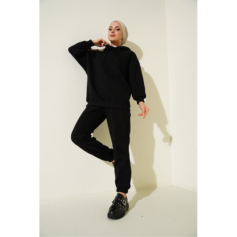 Happiness Women’s Black Oversize Tracksuit Set | Happiness In Lebanon