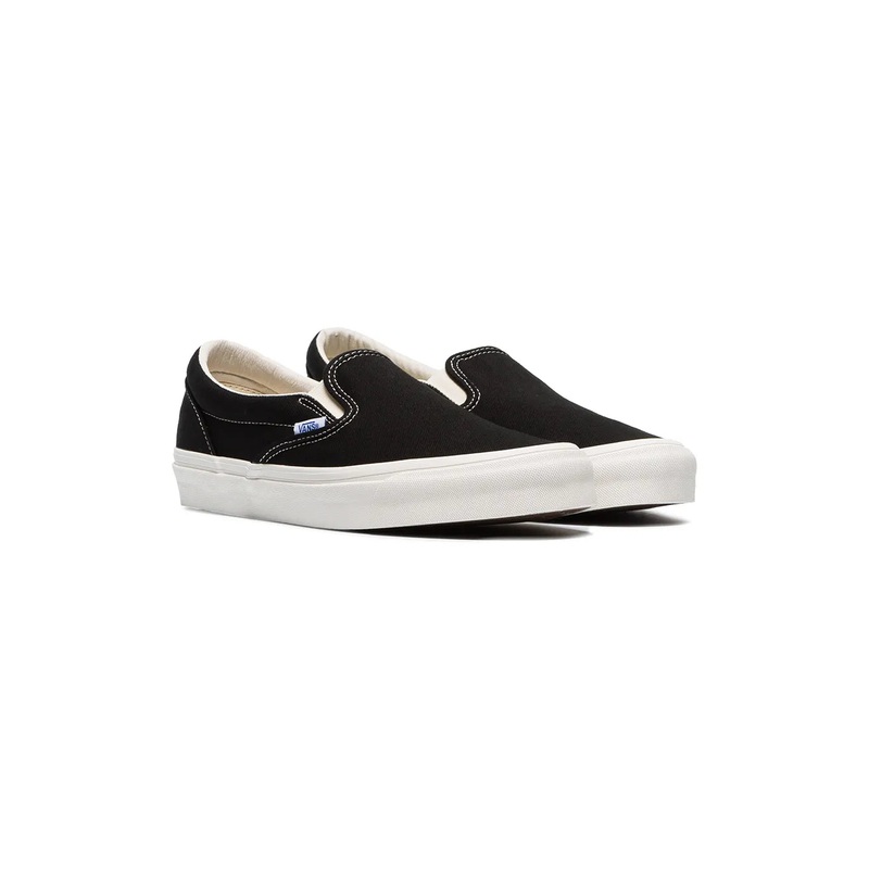 Vans Men’s Black Classic Slip-On Sneakers | Vans In Lebanon