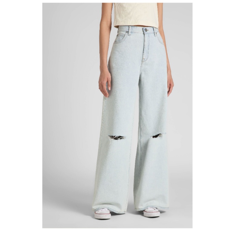 Wrangler Women’s Light Blue Drew Fit Very High Waist Wide Ripped Jeans | Wrangler In Lebanon