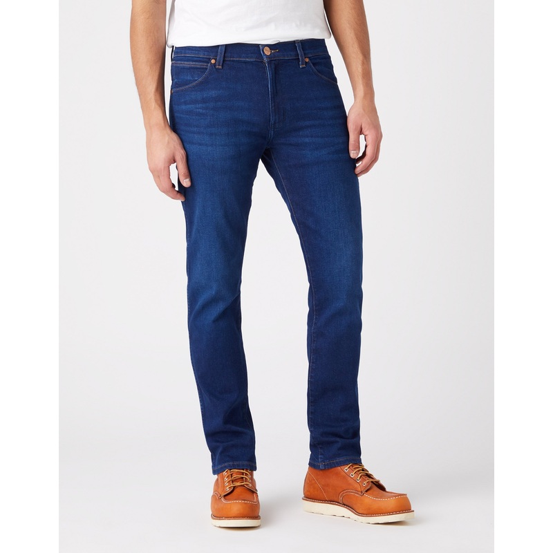 Wrangler Men’s Navy Larston Medium Stretch In Bullseye Jeans | Wrangler In Lebanon