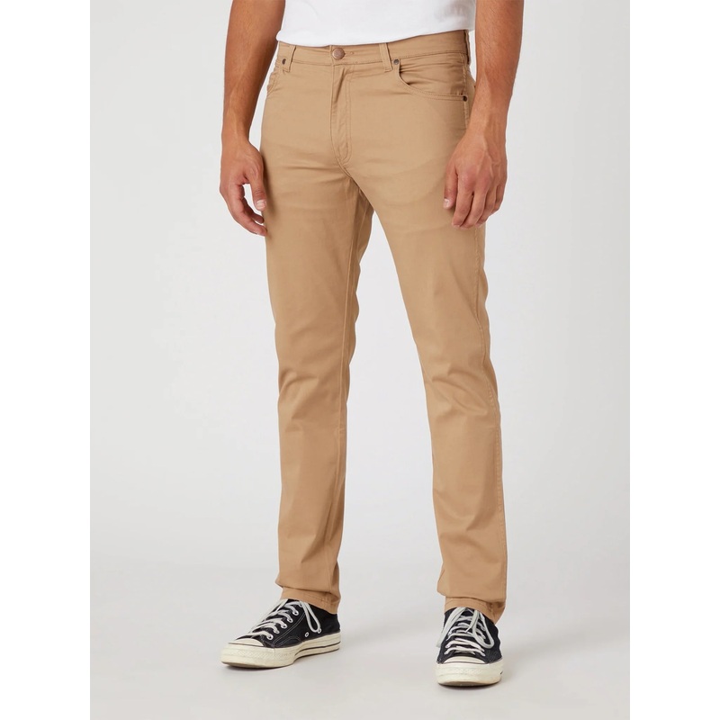 Wrangler Men’s Tan Tigers Eye Larston 812 Slim Tapered Pant | Wrangler In Lebanon