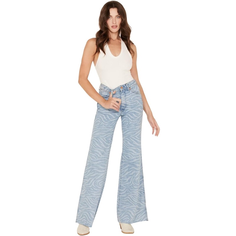Wrangler Women’s Blue Meow Wonderer Jeans | Wrangler In Lebanon