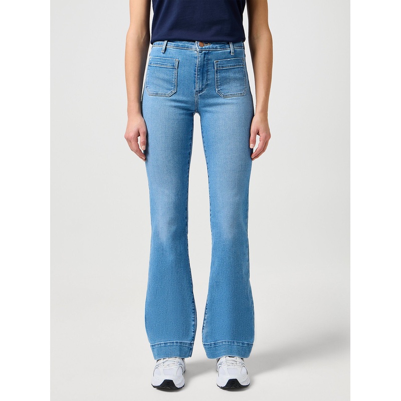 Wrangler Women’s Light Blue Trick Of The Ice Jeans | Wrangler In Lebanon
