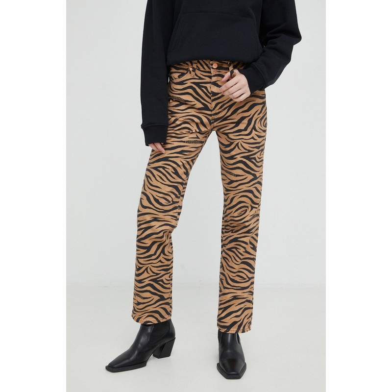 Wrangler Women’s Lion Style Straight-Leg Jeans | Wrangler In Lebanon