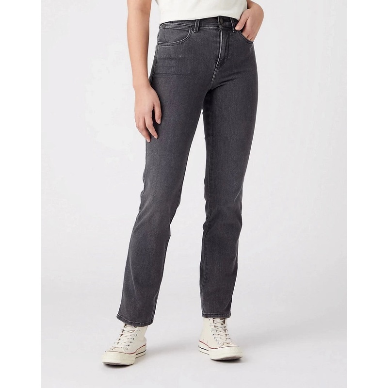 Wrangler Women’s Washed Black Driveway Straight Jeans | Wrangler In Lebanon