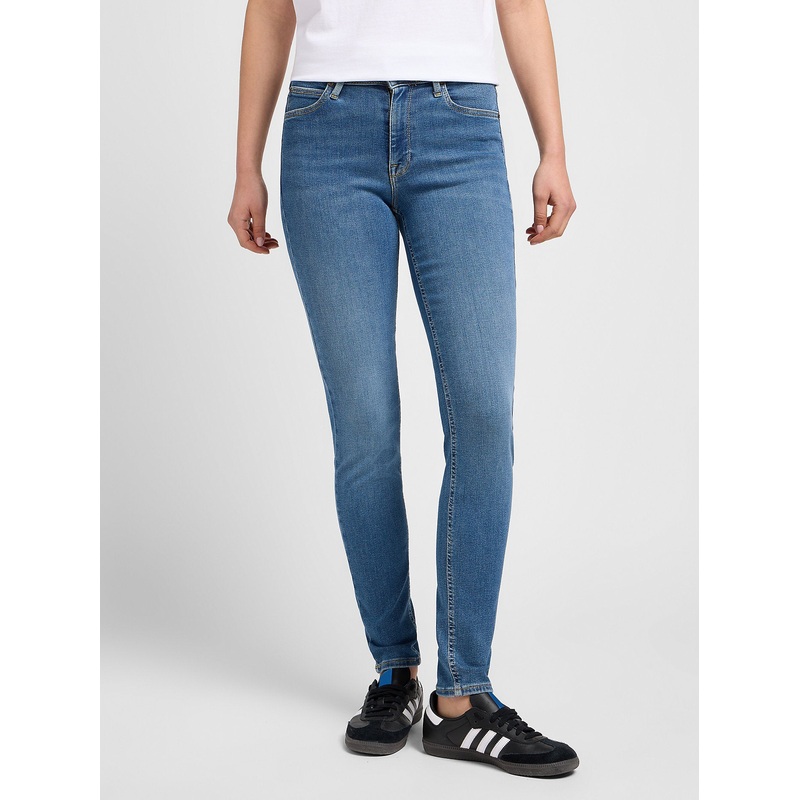 Lee Women’s Blue Forever Fit Jeans | Lee In Lebanon