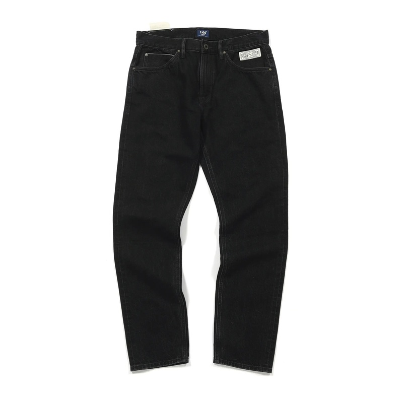 Lee Men’s Black Comfort Tapered Jeans | Lee In Lebanon