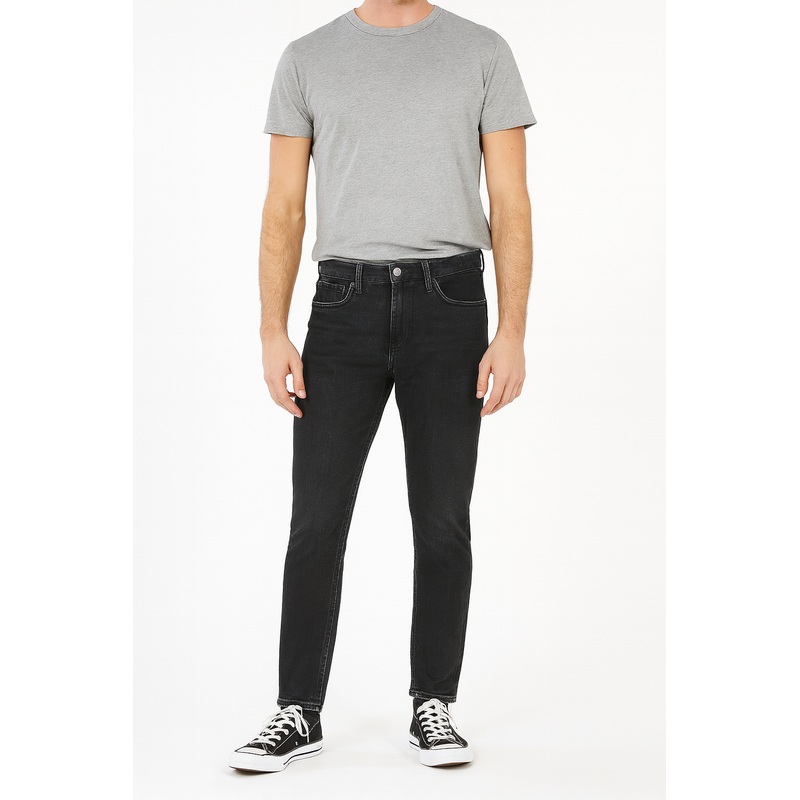 Lee Men’s Grey Luke Slim Tapered Jeans |Lee In Lebanon