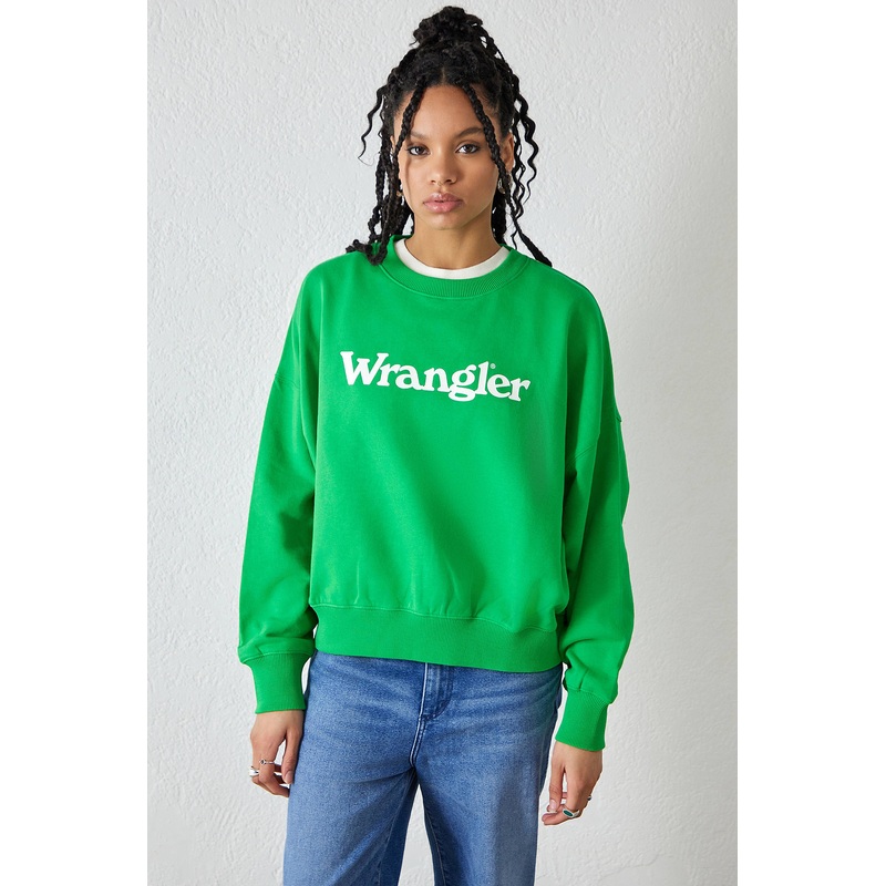 Wrangler Women’s Bright Green Relaxed Long Sleeve Crew Neck Sweatshirt | Wrangler In Lebanon