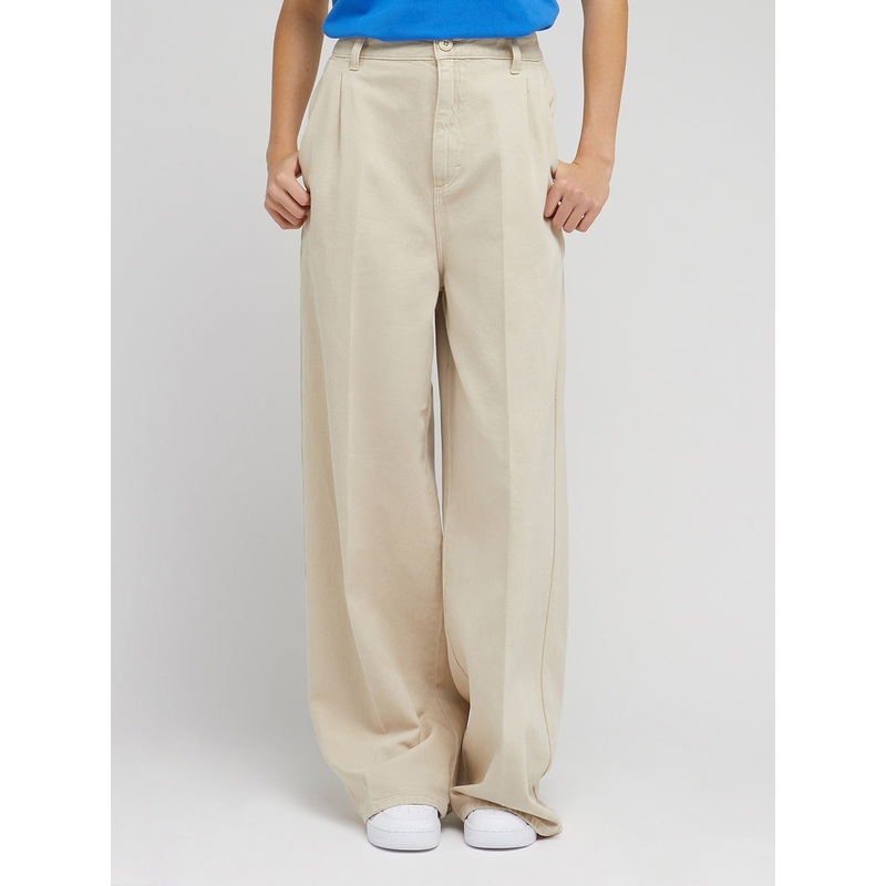Lee Women’s Beige Relaxed Chino Pants | Lee In Lebanon