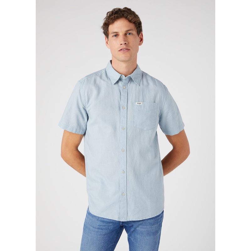 Wrangler Men’s Light Blue Short Sleeve 1 Pocket Shirt | Wrangler In Lebanon
