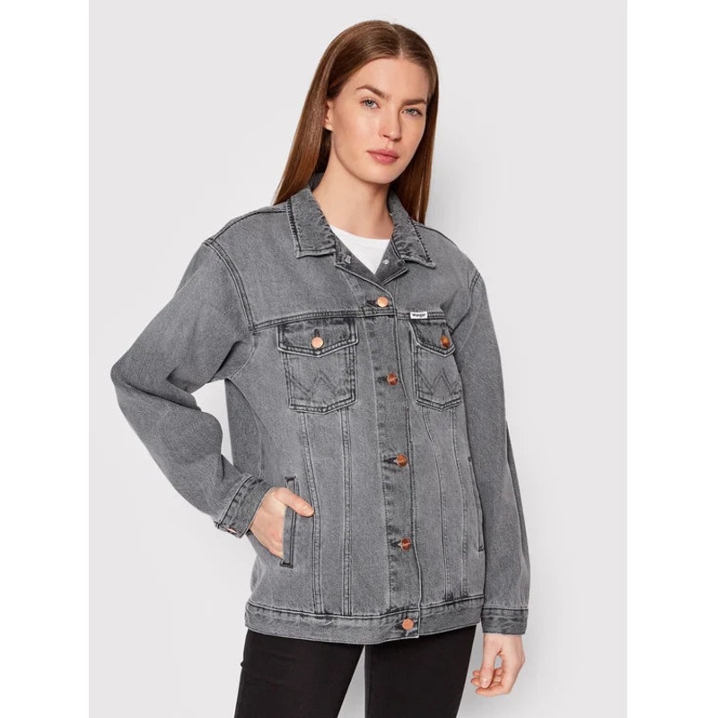 Wrangler Women’s Gray Relaxed Fit Heritage Denim Jacket | Wrangler In Lebanon