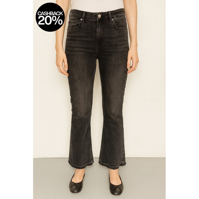 Forever 21 Women’s Washed Black High-Rise Bootcut Jeans |Forever 21 In Lebanon