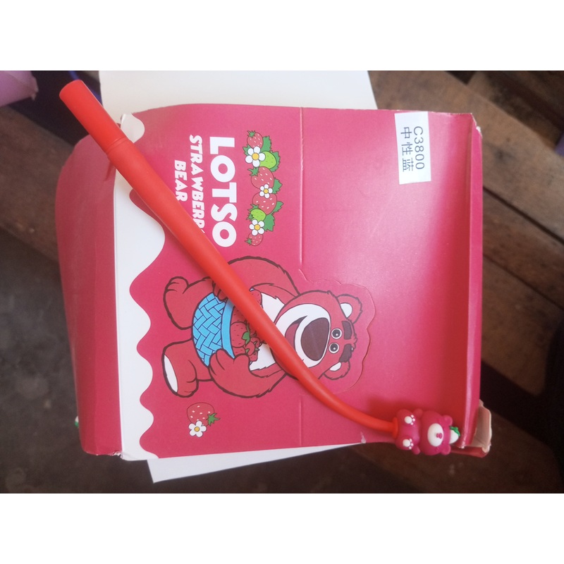 SD Strawberry Bear Shake Gel Pen 0.5mm   (C3800)