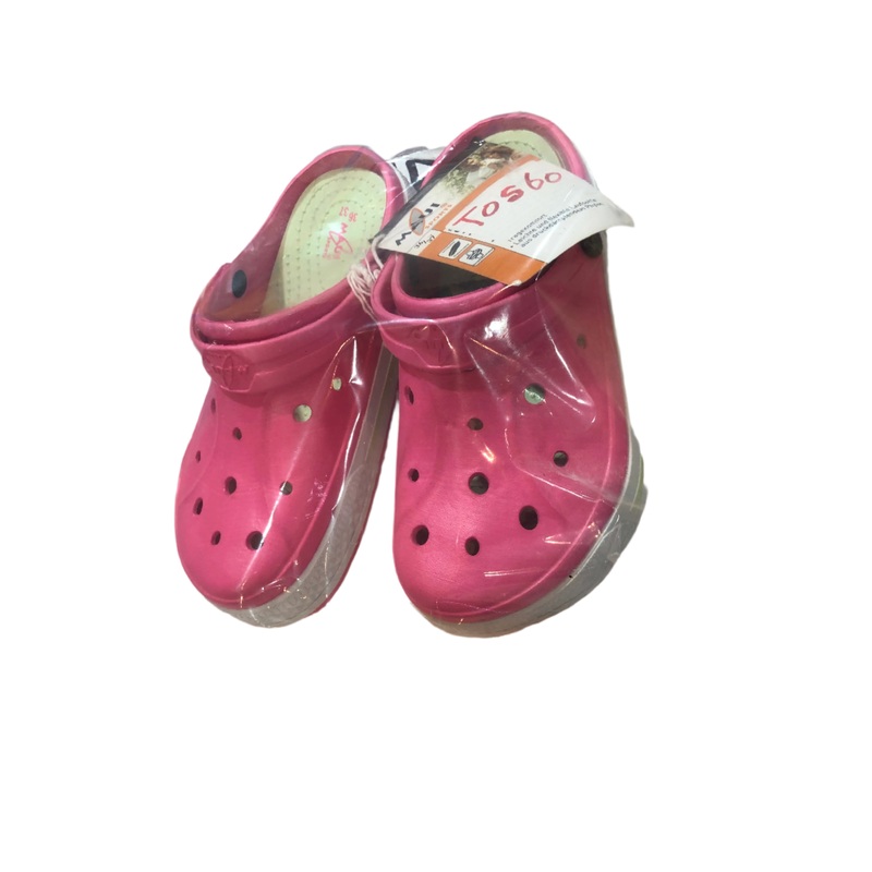 Maui Girl’s Pink Crocs |Maui in Lebanon